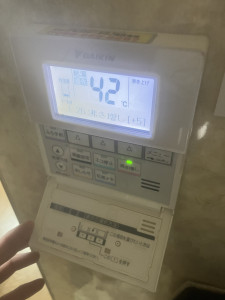 修理後に正常に沸き上げ運転をするダイキンエコキュート
