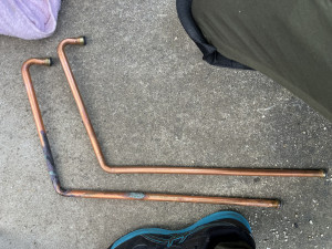 ダイキンEQ46HFVの交換用中古銅管と腐食している銅管