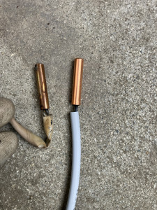 ダイキンEQ46HFVの吐出サーミスタ交換部品
