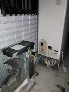 倉敷市でエコキュート修理を行ったダイキンEQ46JFVの外観